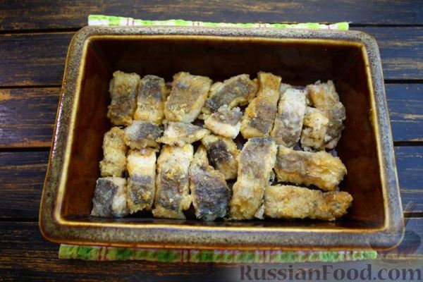 Рыба, запечённая с картофелем и яйцами