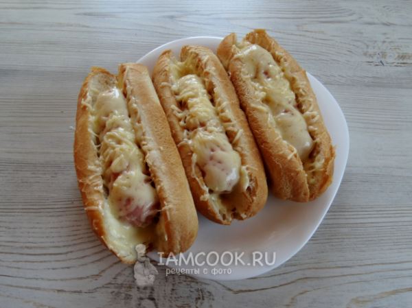 Хот-дог в микроволновке