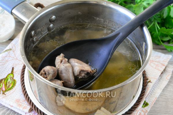 Куриные сердечки с макаронами