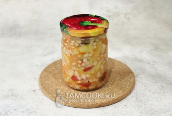 Салат на зиму с перловкой и овощами